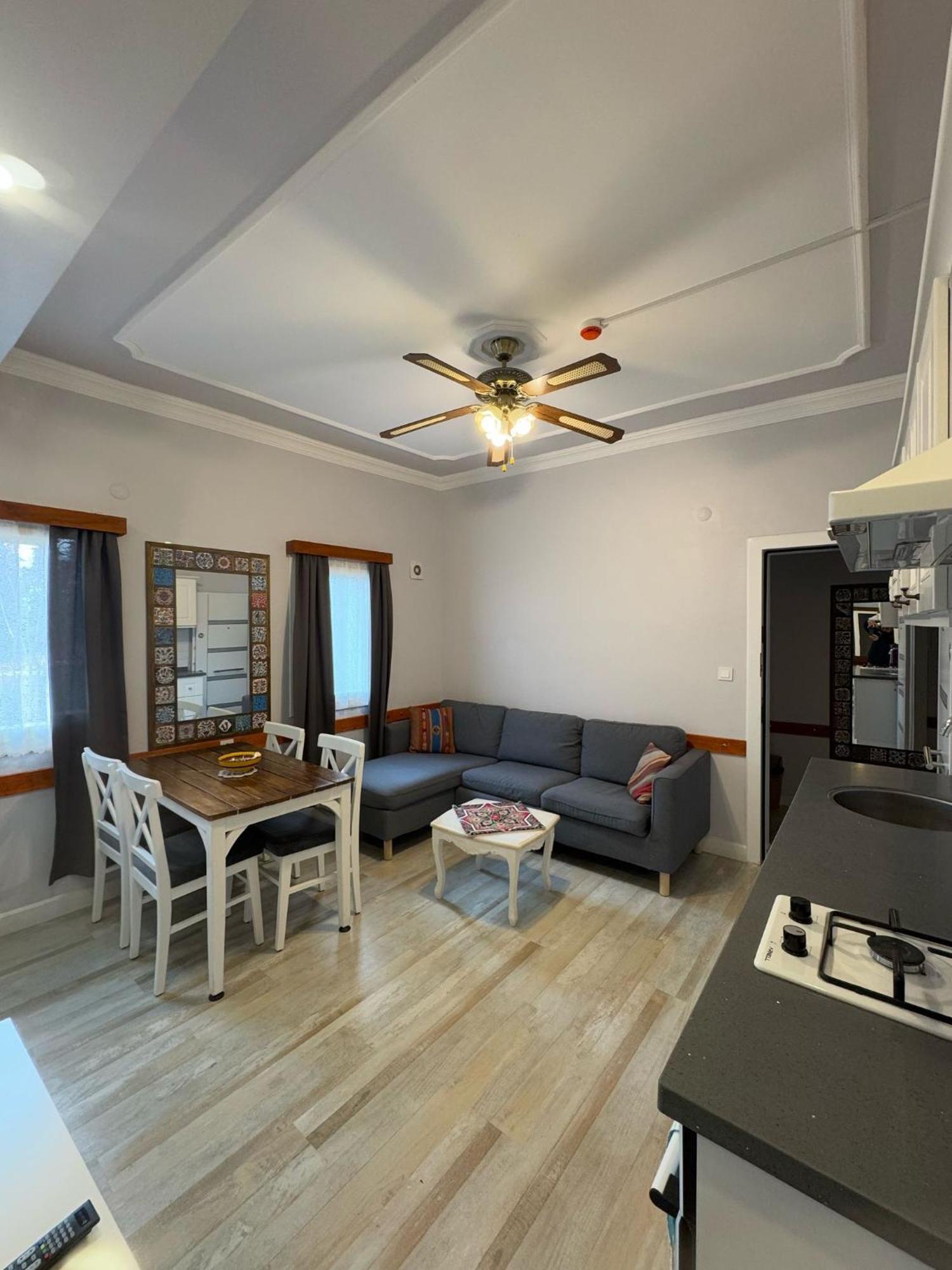 Ephesus Selcuk Castle View Suites Exterior foto