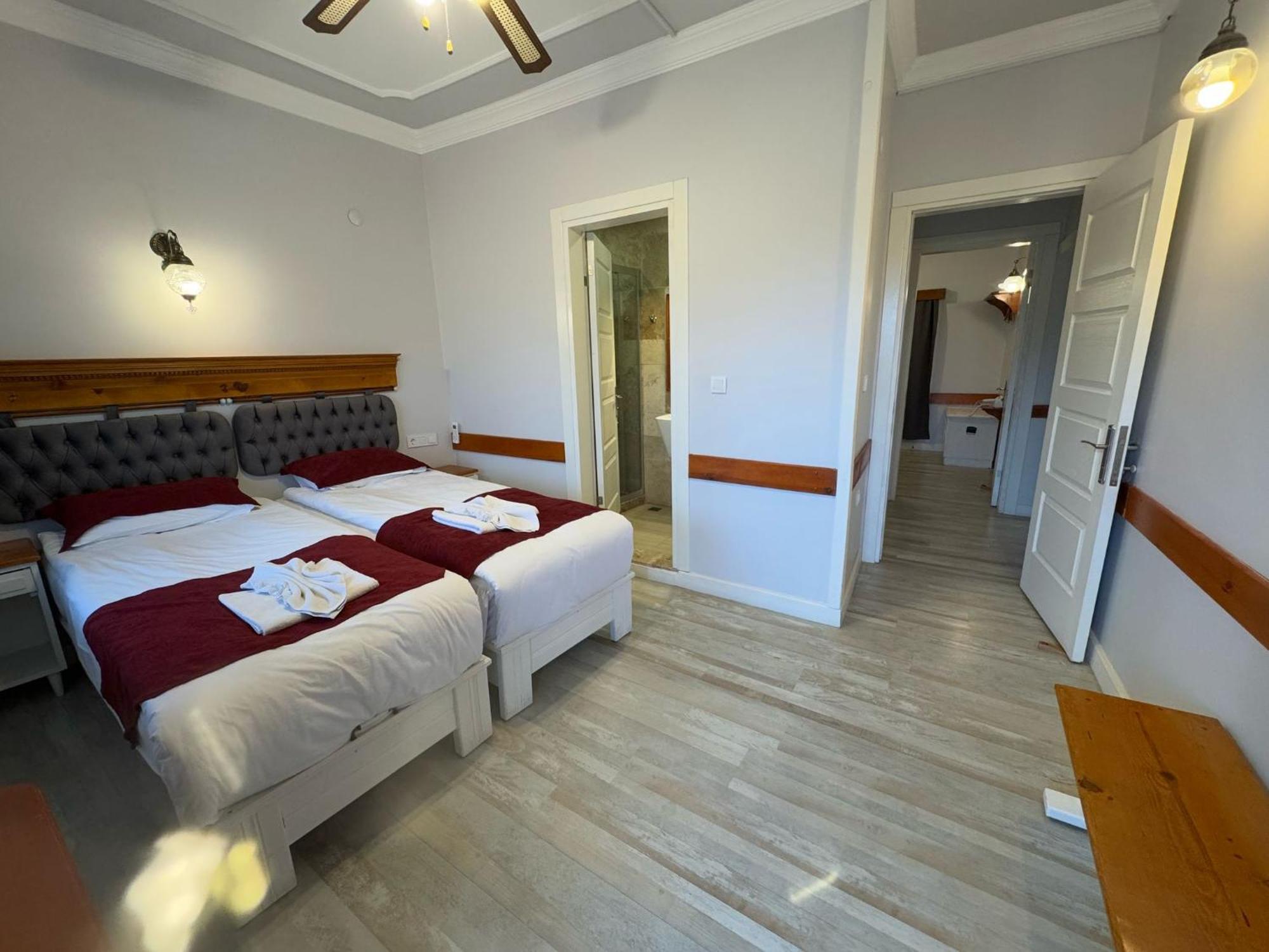 Ephesus Selcuk Castle View Suites Exterior foto