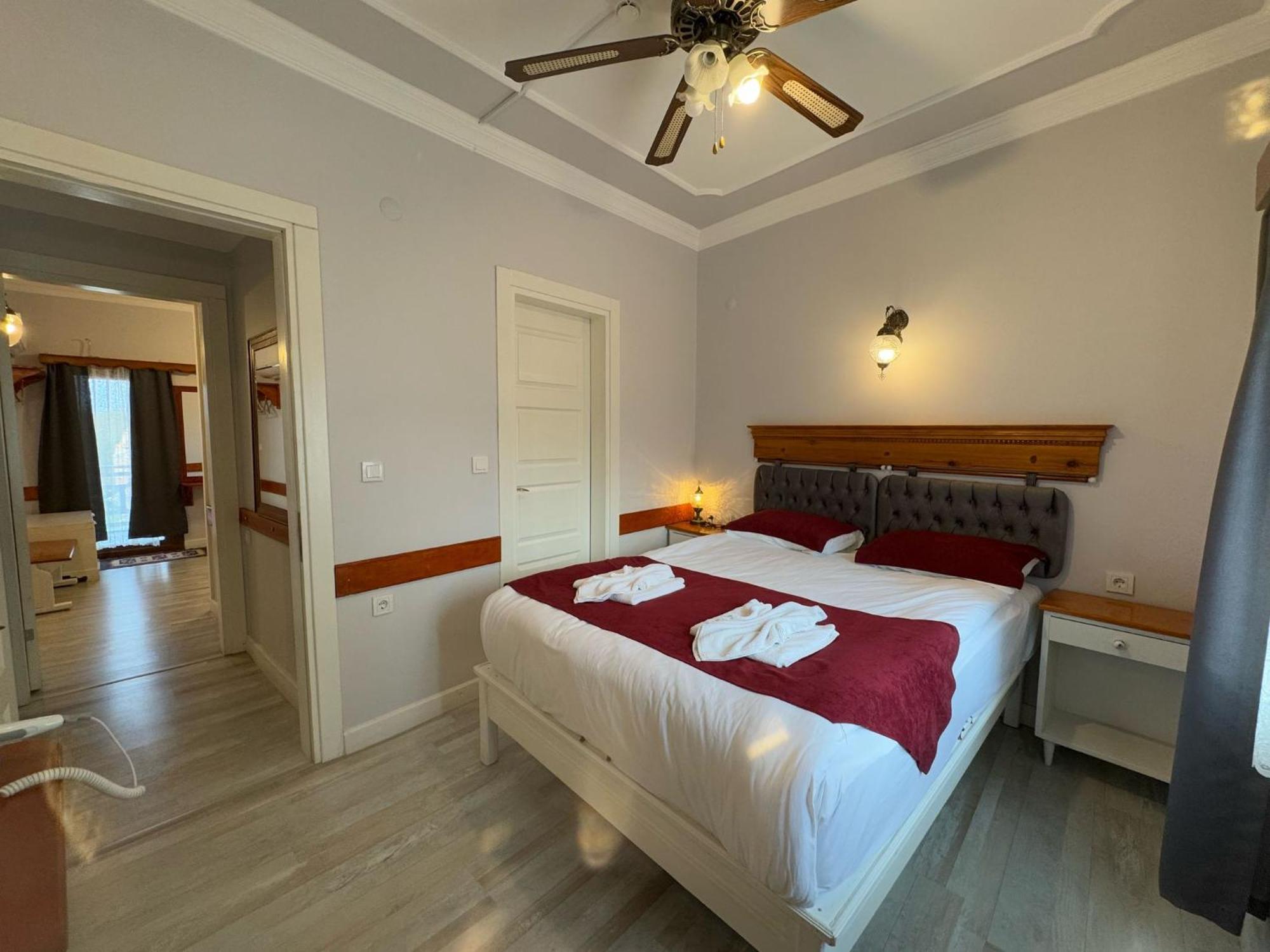 Ephesus Selcuk Castle View Suites Exterior foto